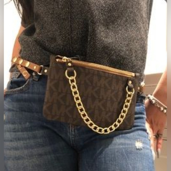Michael Kors Handbags - Michael Kors Signature Logo Fanny Pack Belt Bag Wallet Brown